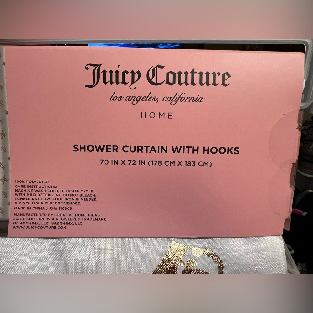 Juicy Couture NWT White Metallic Gold Crowns Hearts Stars Fabric Shower Curtain - Picture 6 of 6